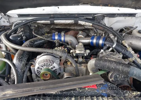 1997 Ford F-350 Xl из США, поврежденный, VIN 1FTJW36F8VEB00406